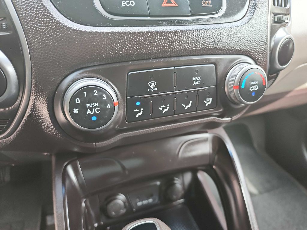 2014 Hyundai Tucson Image 19