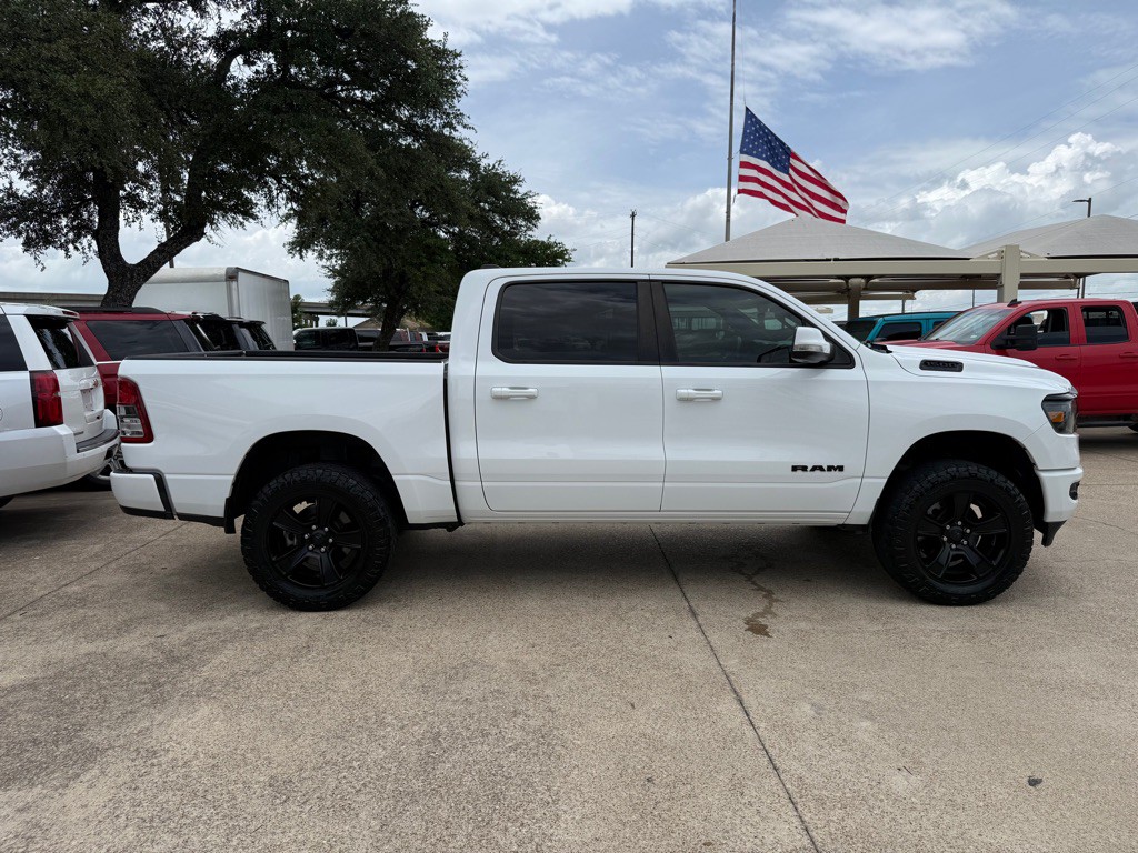 2020 RAM 1500 Image 8