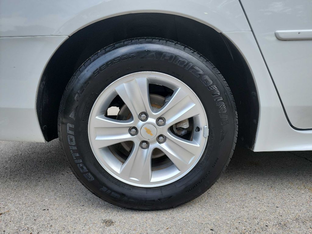 2014 Chevrolet Impala Image 7