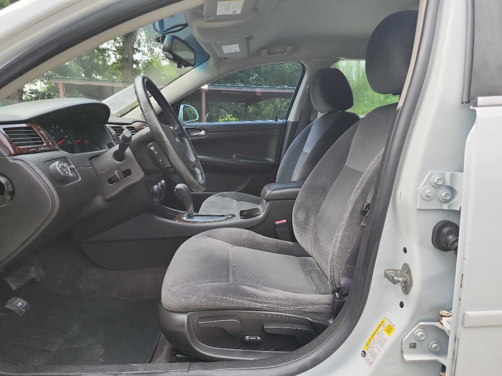 2014 Chevrolet Impala Image 11