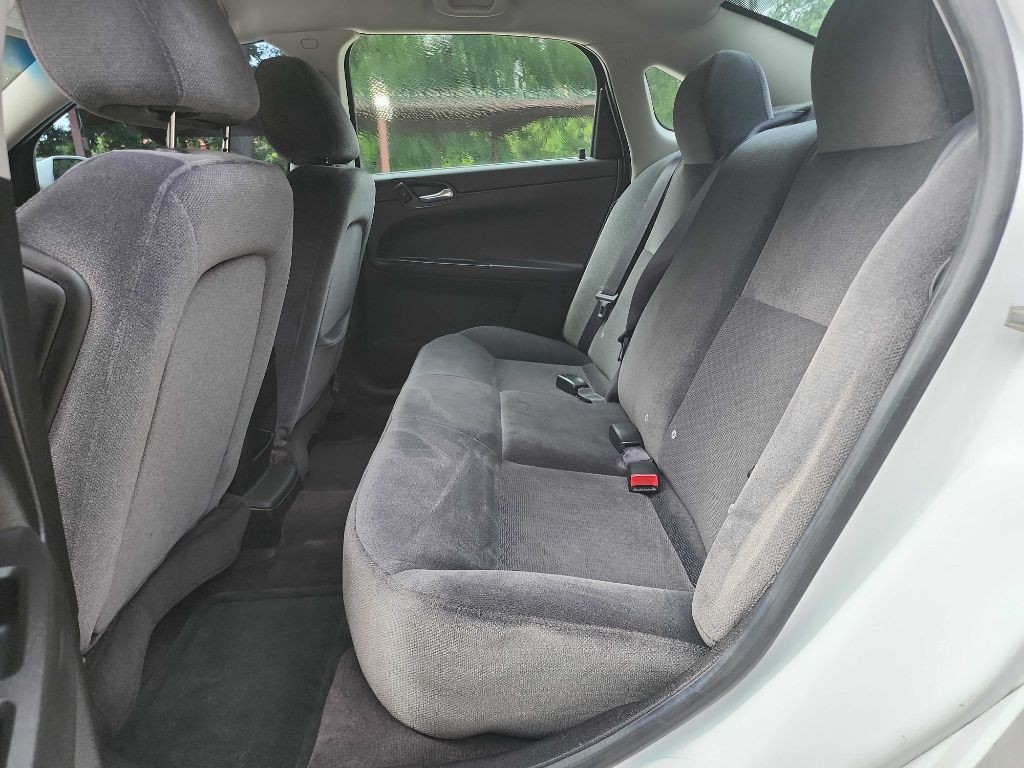2014 Chevrolet Impala Image 19