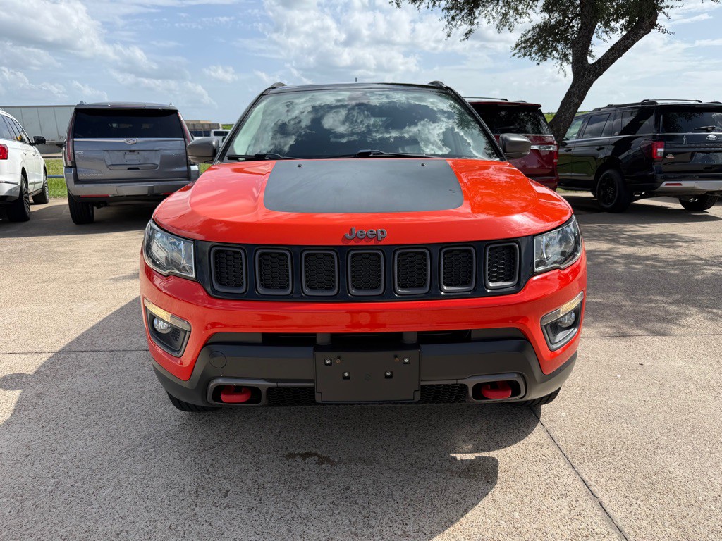 2017 Jeep Compass Image 2