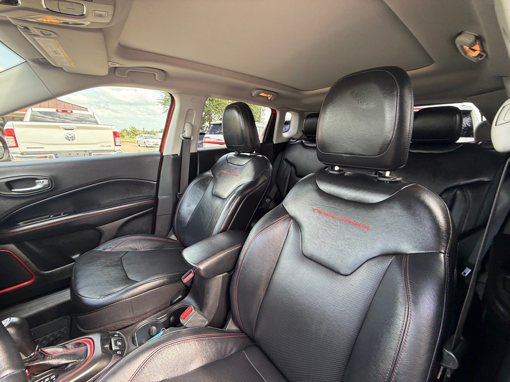 2017 Jeep Compass Image 18