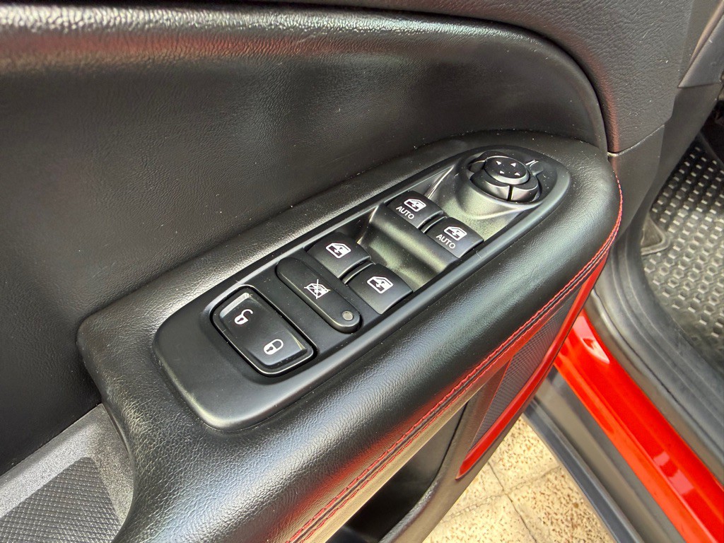 2017 Jeep Compass Image 20