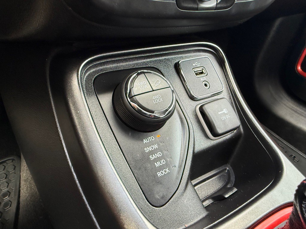 2017 Jeep Compass Image 27