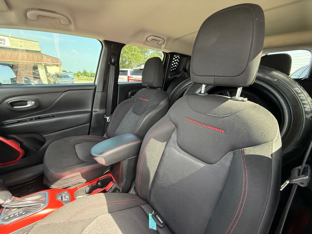 2018 Jeep Renegade Image 12