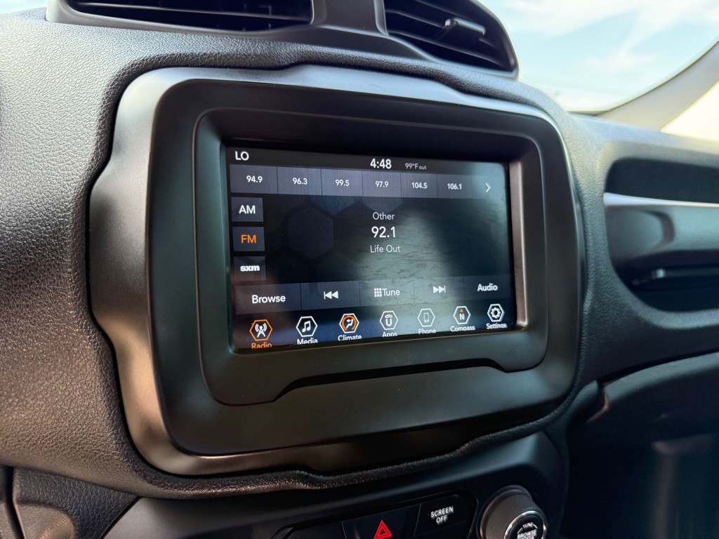 2018 Jeep Renegade Image 14