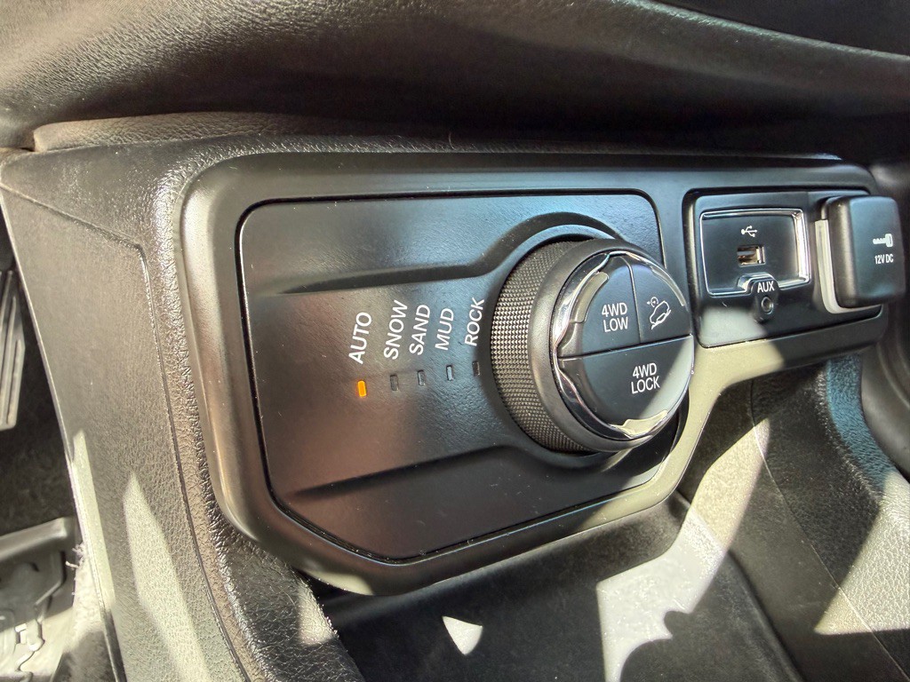 2018 Jeep Renegade Image 16