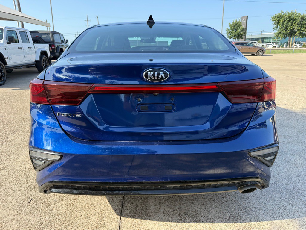 2021 Kia Forte Image 6