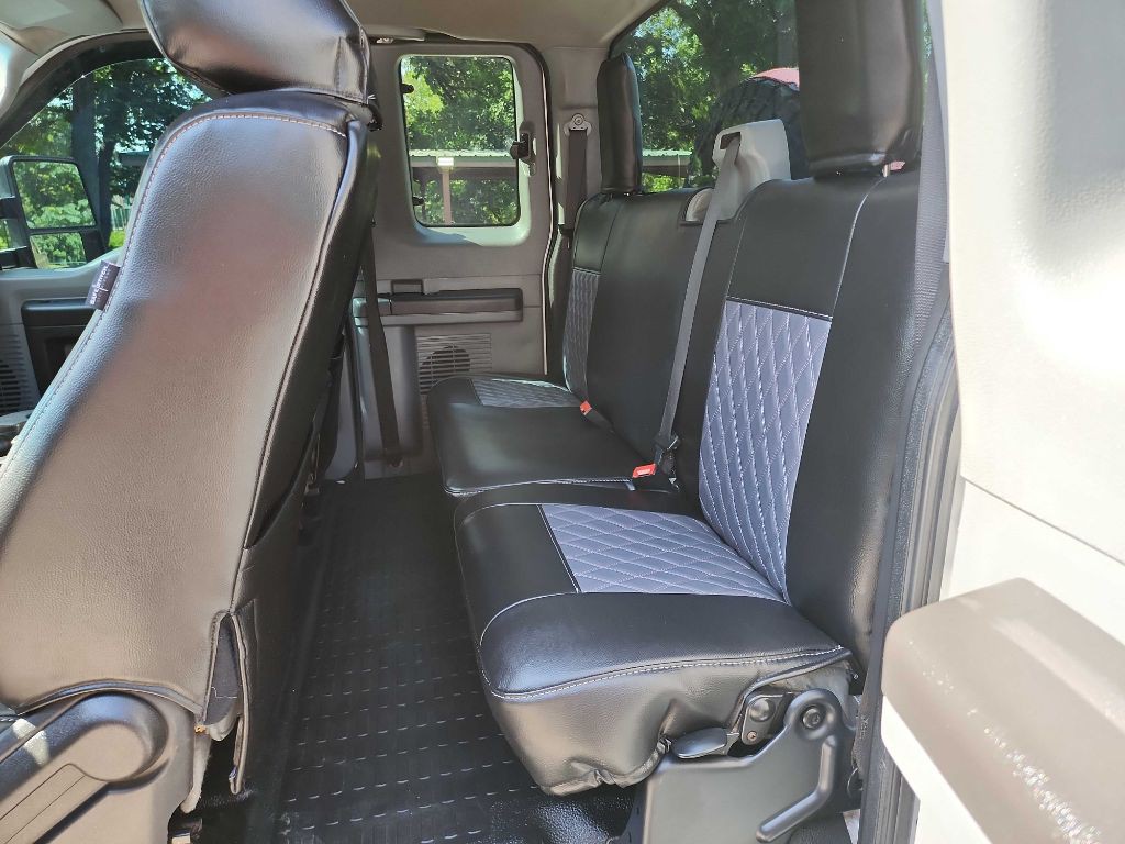 2013 Ford F-250 Image 29