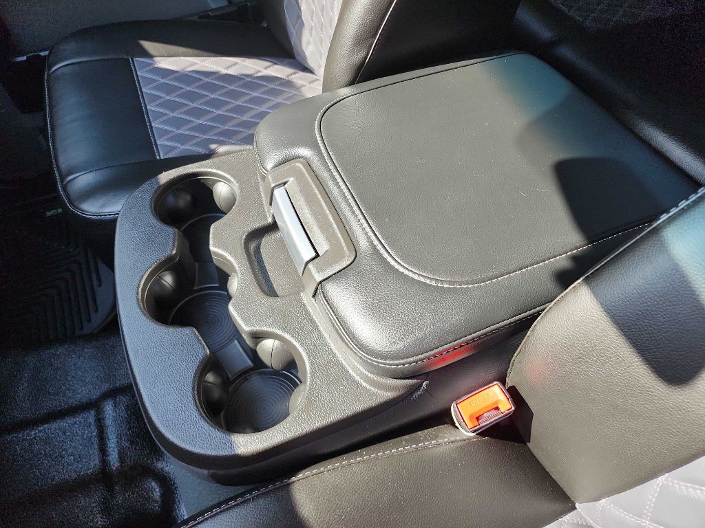 2013 Ford F-250 Image 30