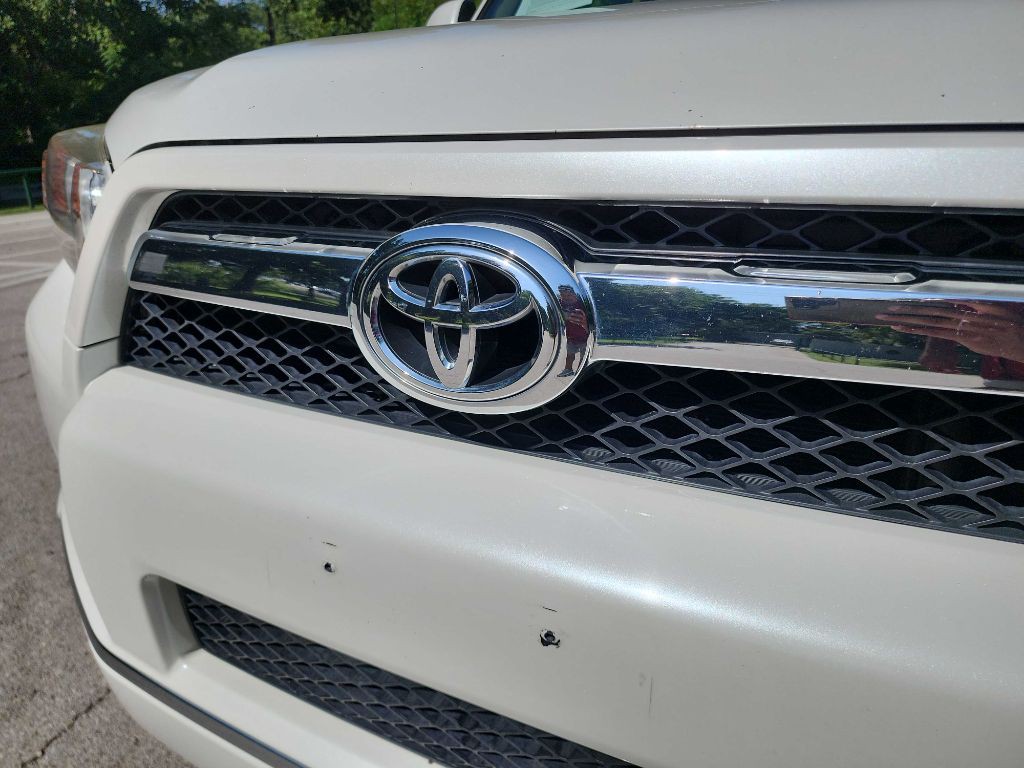 2011 Toyota 4Runner Image 3