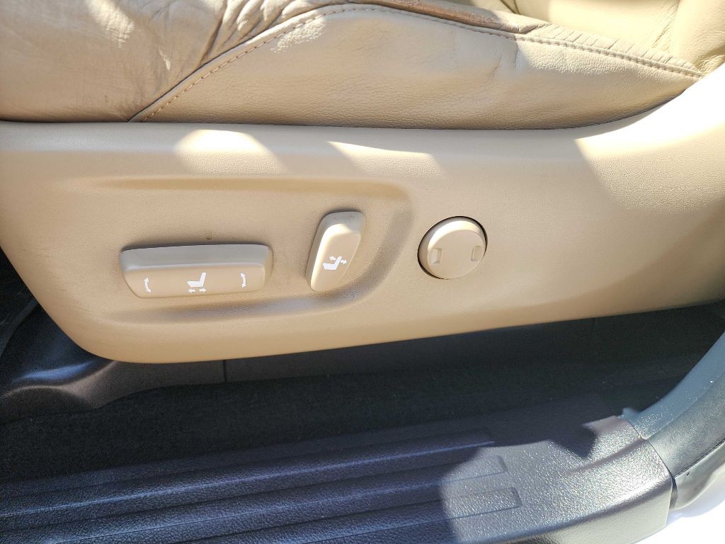 2011 Toyota 4Runner Image 19