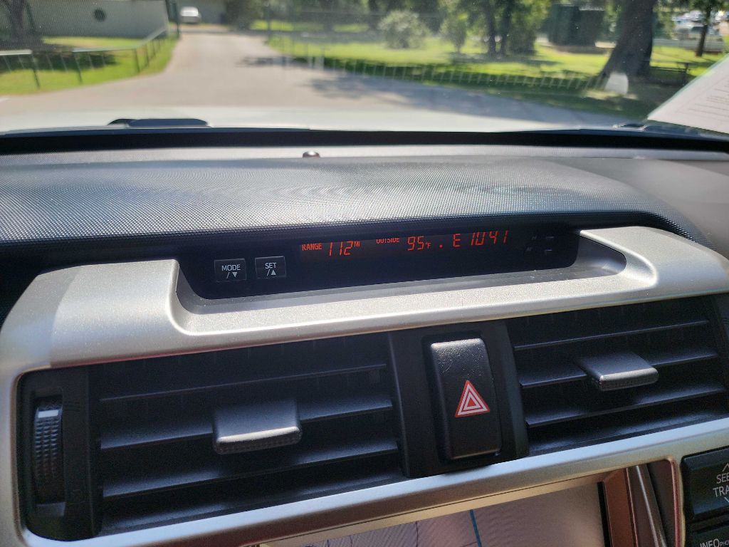 2011 Toyota 4Runner Image 27