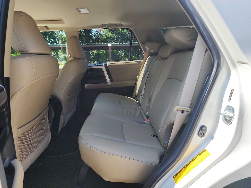 2011 Toyota 4Runner Image 31