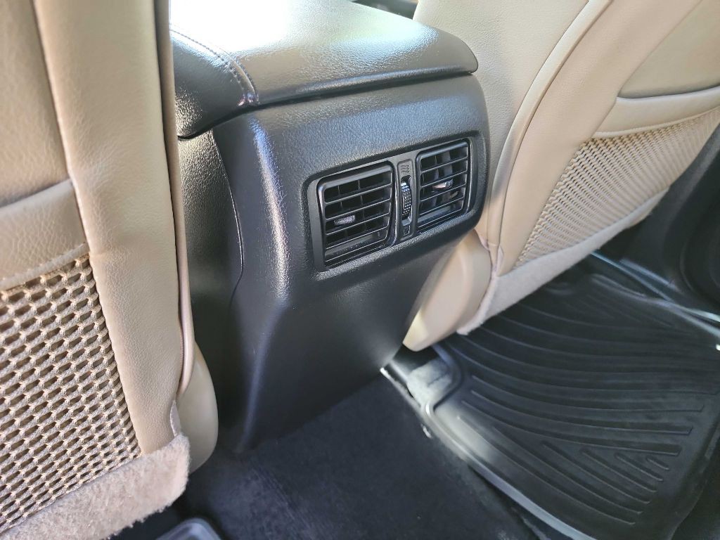 2011 Toyota 4Runner Image 33