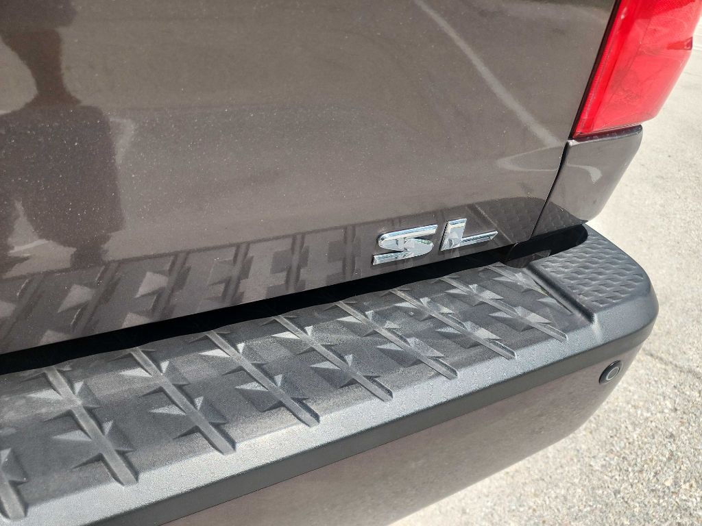 2016 Nissan Titan Image 8