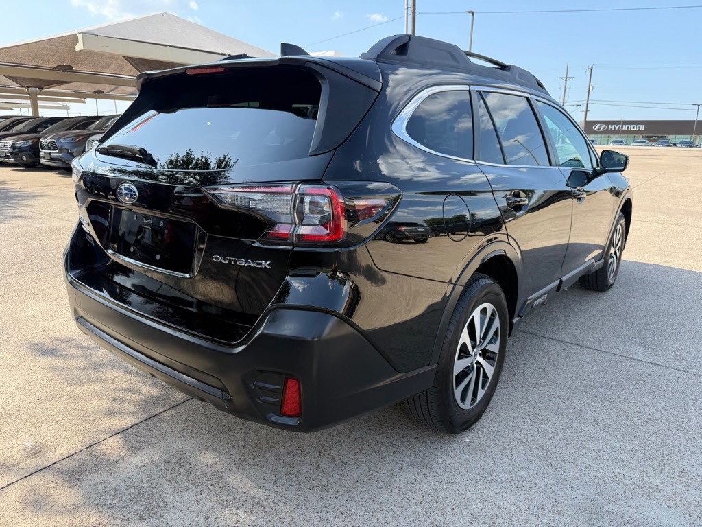 2022 Subaru Outback Image 7