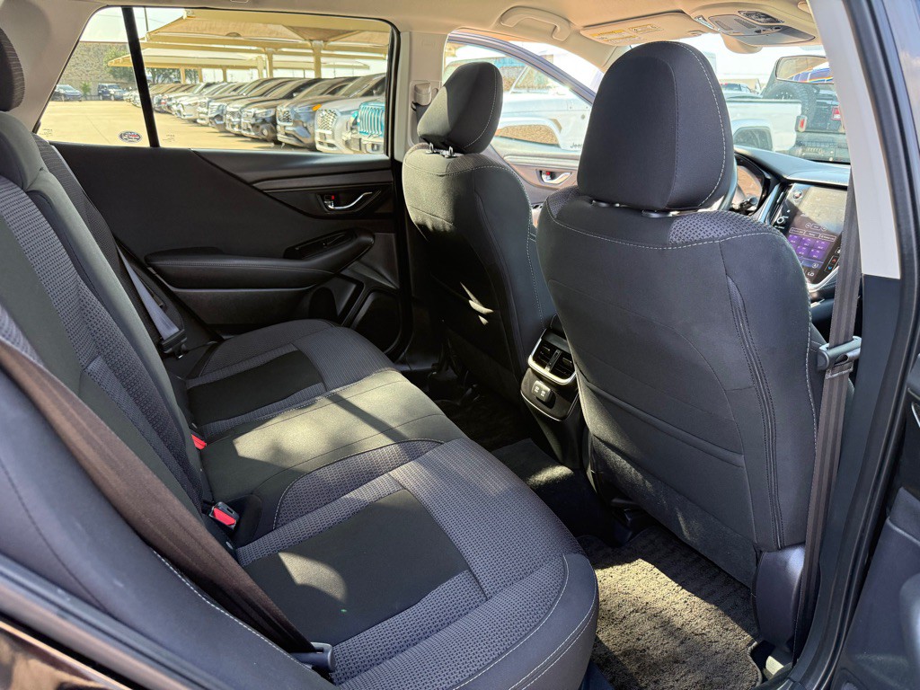 2022 Subaru Outback Image 15