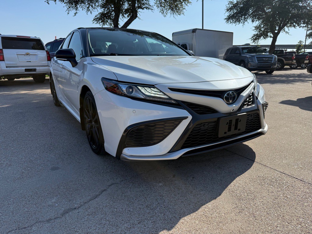 2021 Toyota Camry Image 1