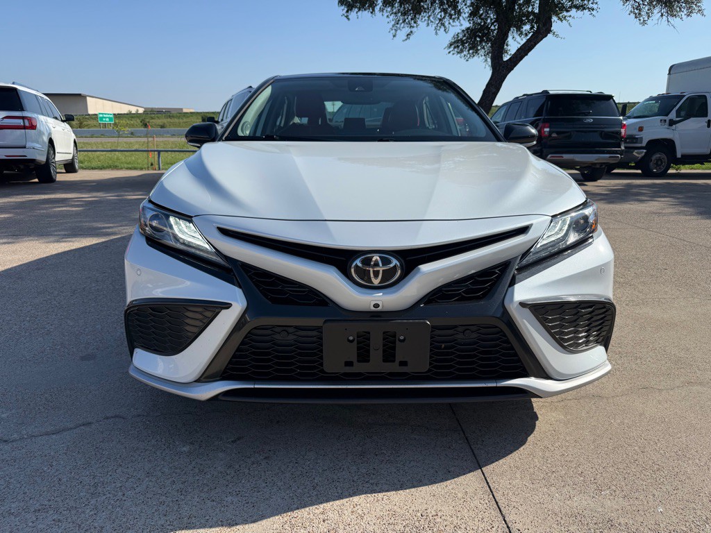 2021 Toyota Camry Image 2