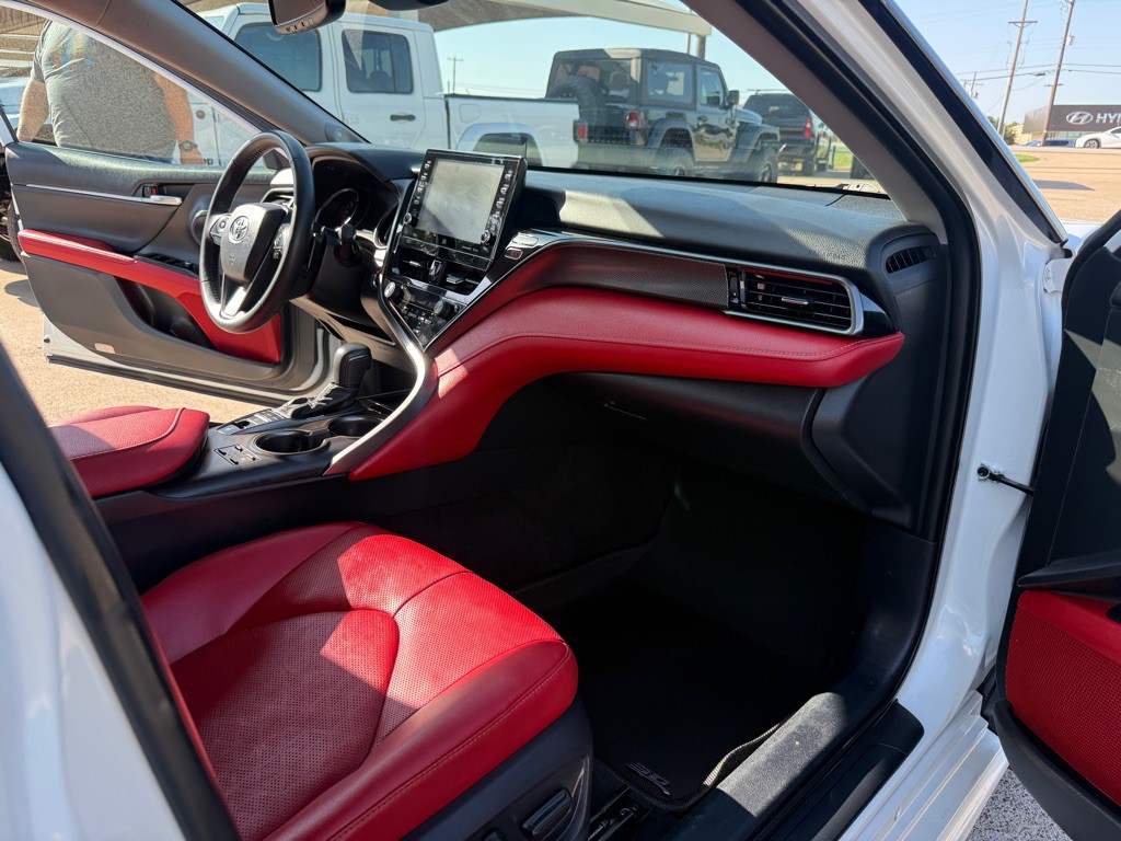 2021 Toyota Camry Image 20