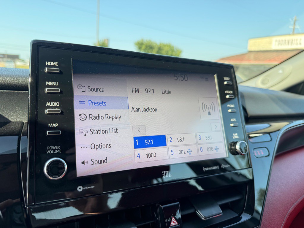 2021 Toyota Camry Image 31