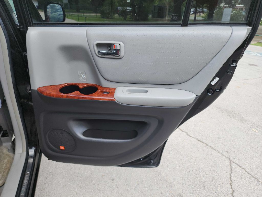 2006 Toyota Highlander Image 35