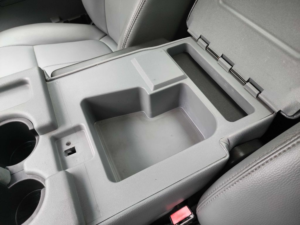 2012 Ford F-250 Image 24