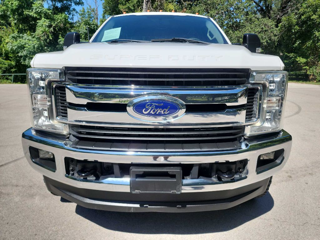 2018 Ford F-250 Image 2