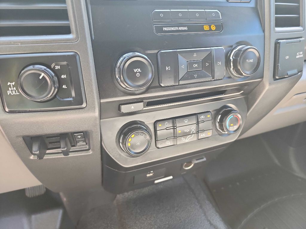 2018 Ford F-250 Image 30