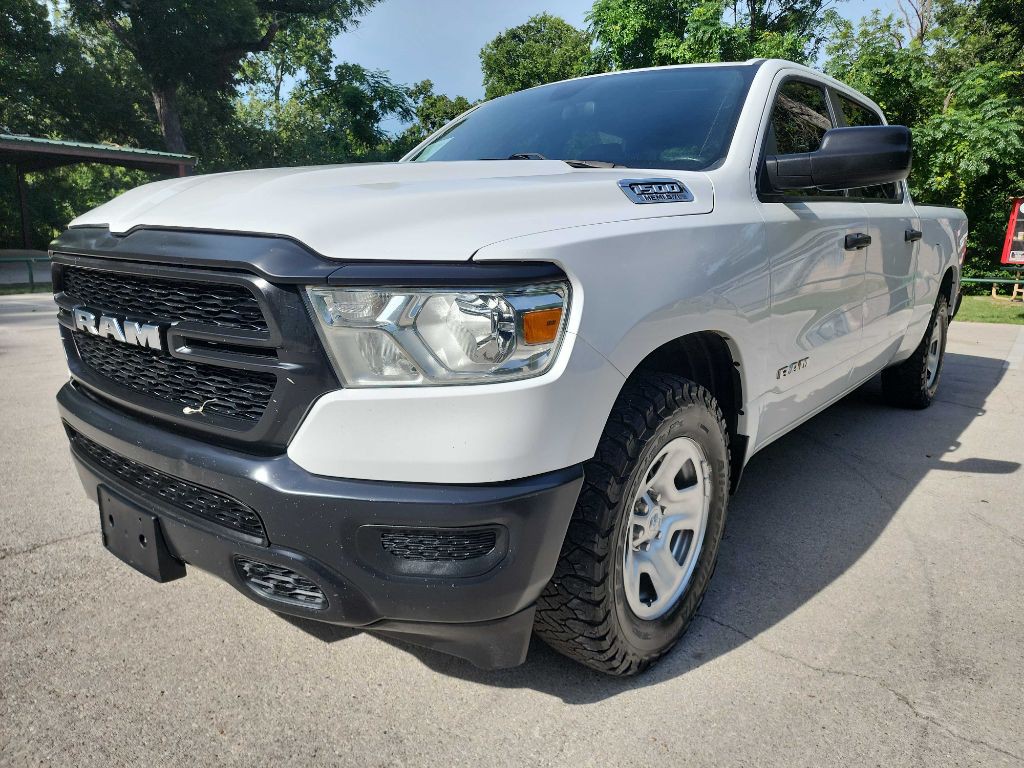 2022 RAM 1500 Image 3