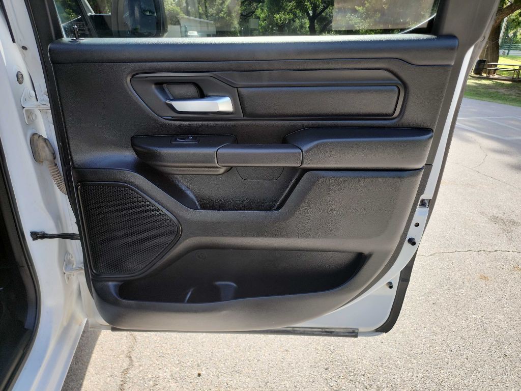 2022 RAM 1500 Image 31