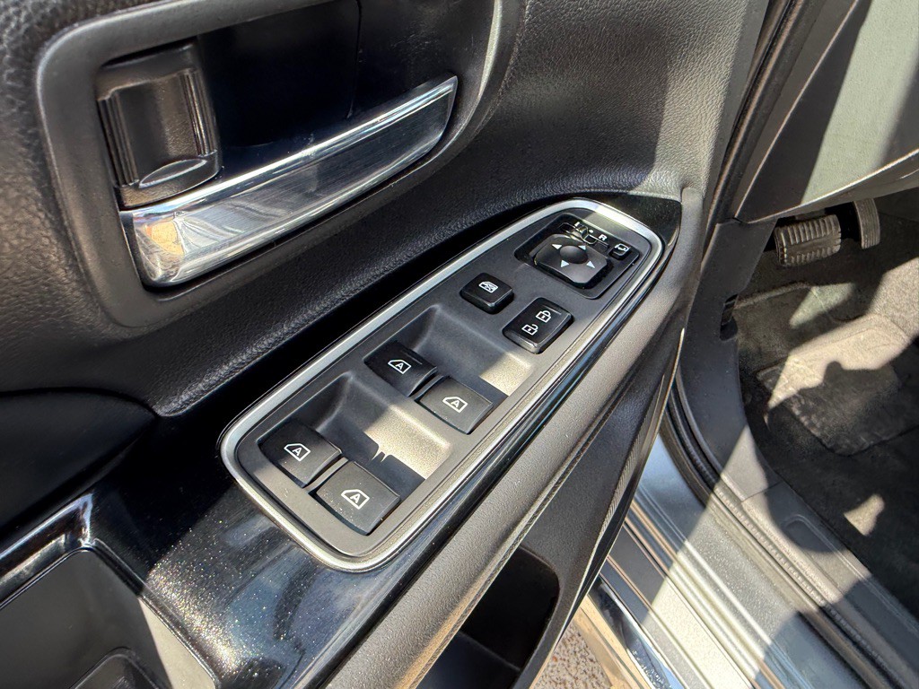2020 Mitsubishi Outlander Image 17