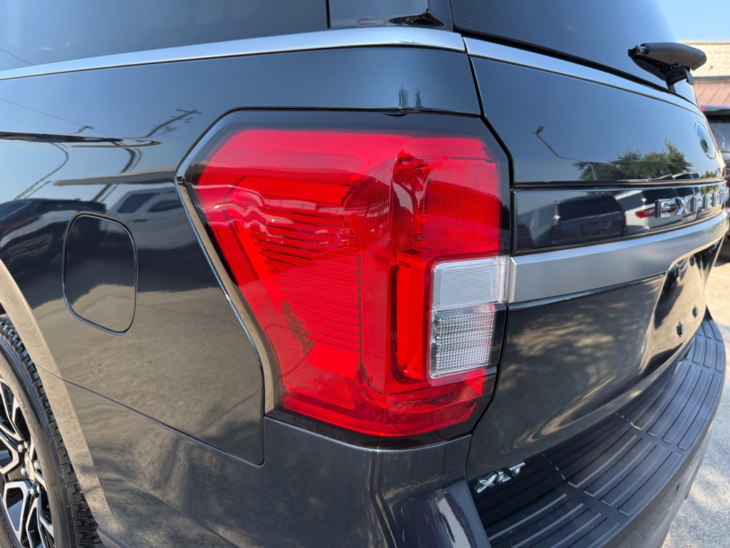 2024 Ford Expedition Image 12