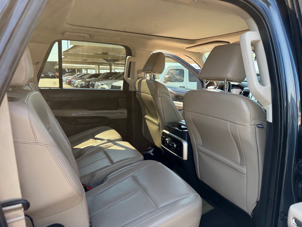 2024 Ford Expedition Image 18