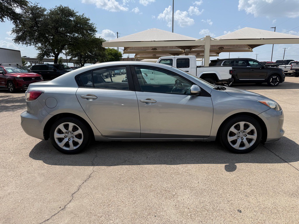 2012 Mazda Mazda3 Image 8