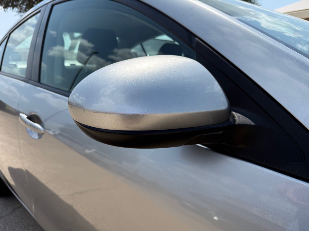 2012 Mazda Mazda3 Image 10