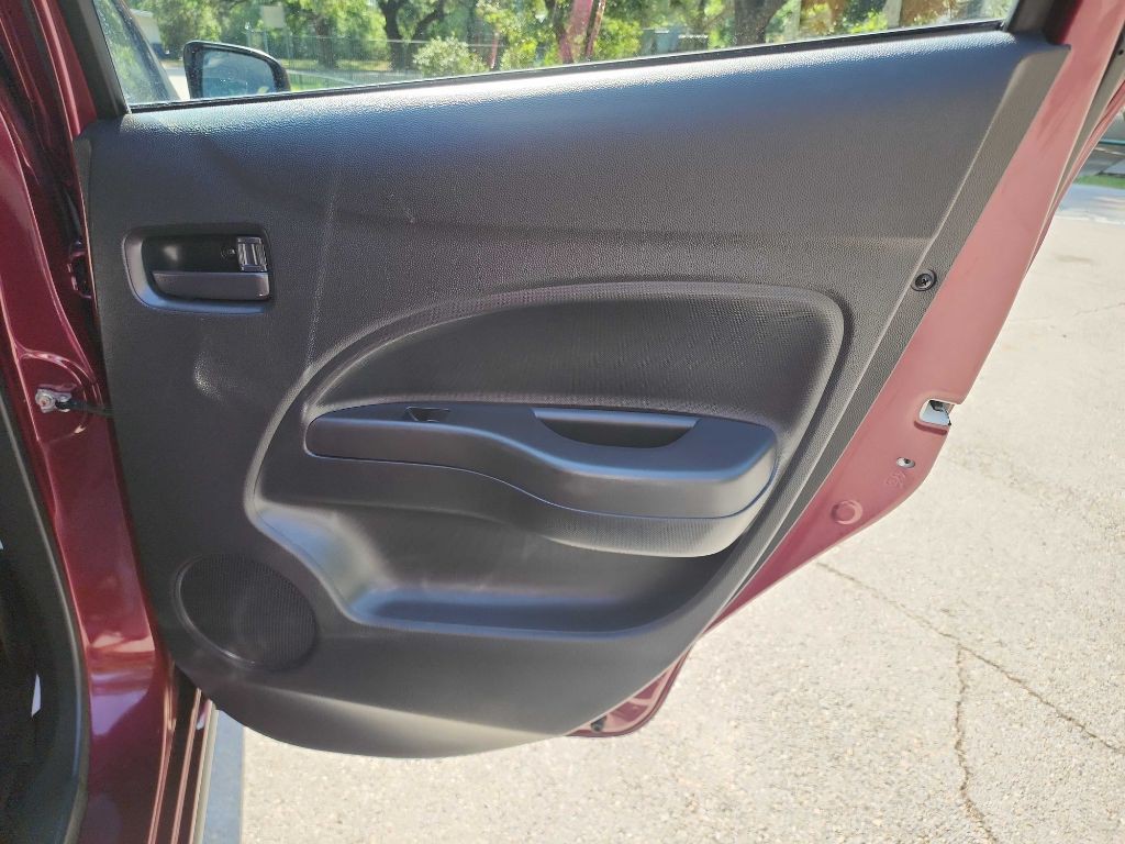2024 Mitsubishi Mirage Image 30