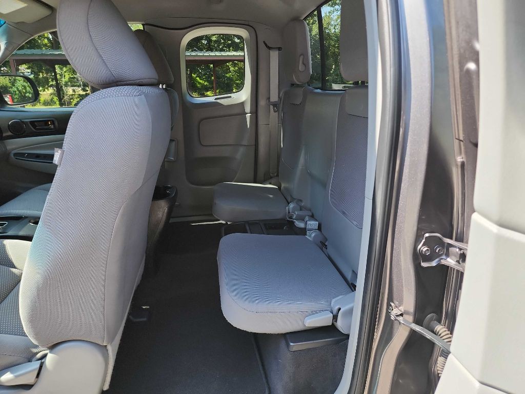 2012 Toyota Tacoma Image 25