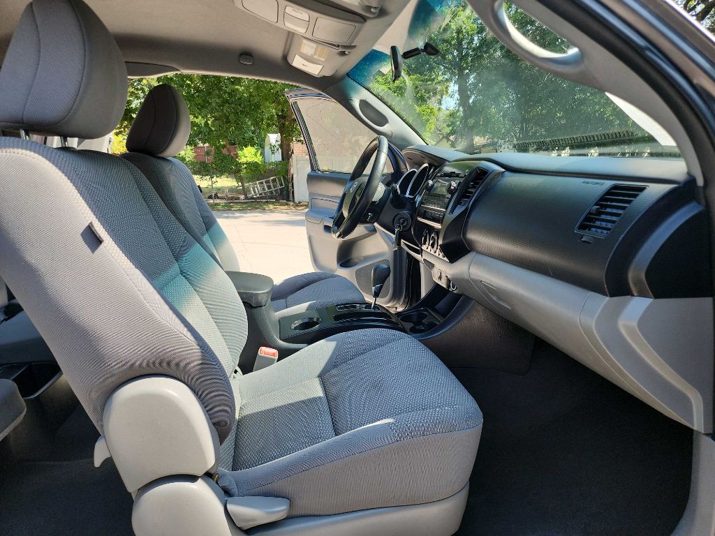 2012 Toyota Tacoma Image 36