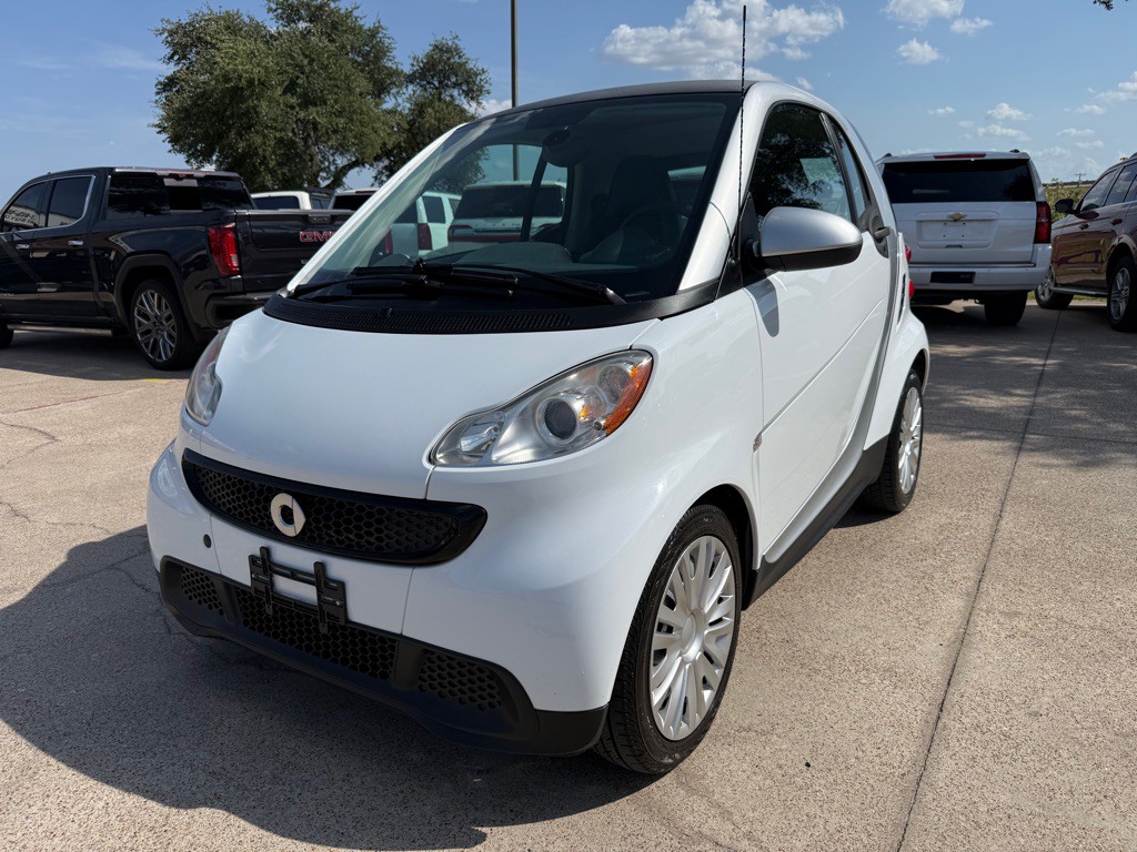 2015 smart fortwo Image 3