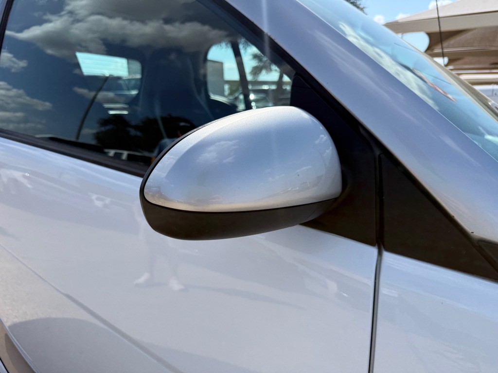 2015 smart fortwo Image 11