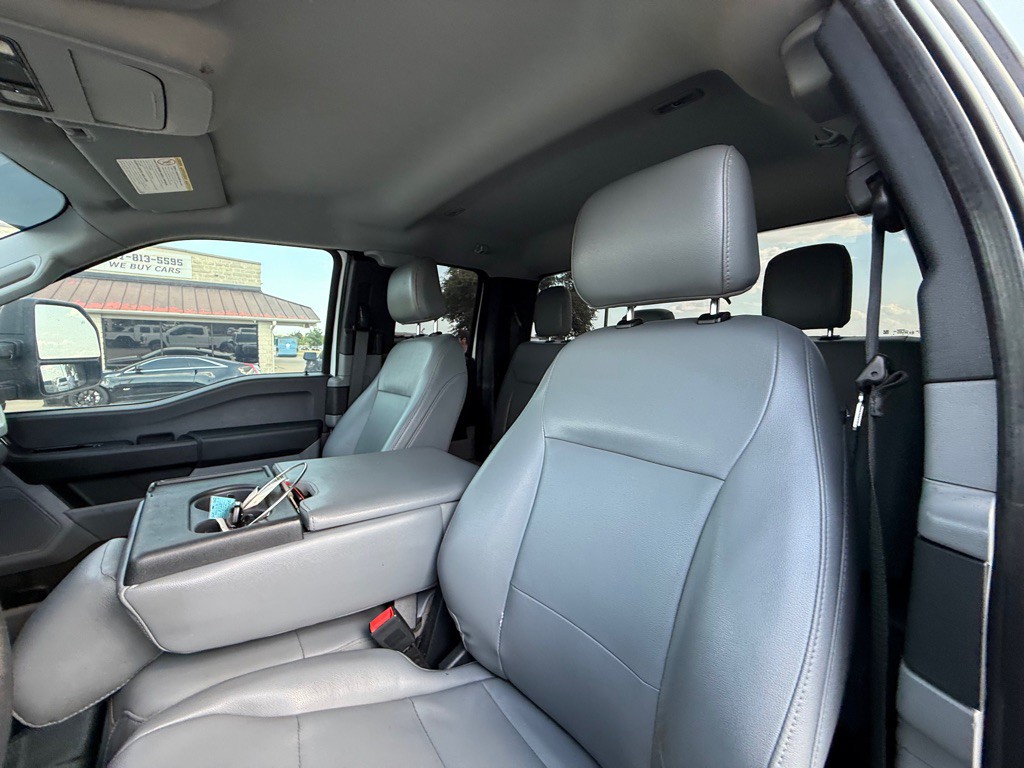 2023 Ford F-250 Image 24
