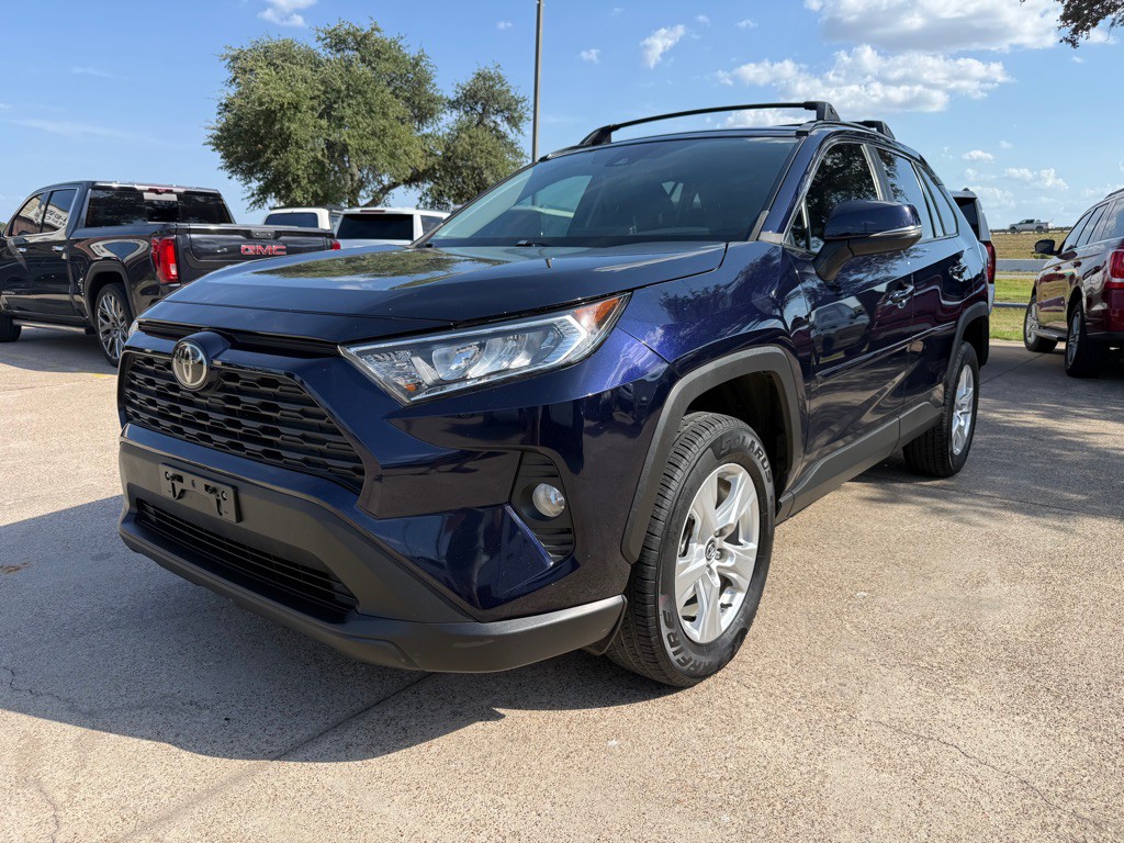 2020 Toyota Rav4 Image 3