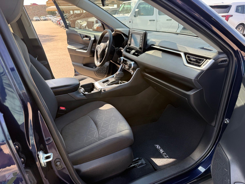 2020 Toyota Rav4 Image 15