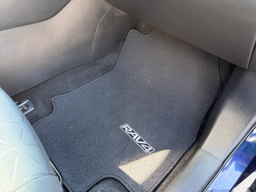2020 Toyota Rav4 Image 23