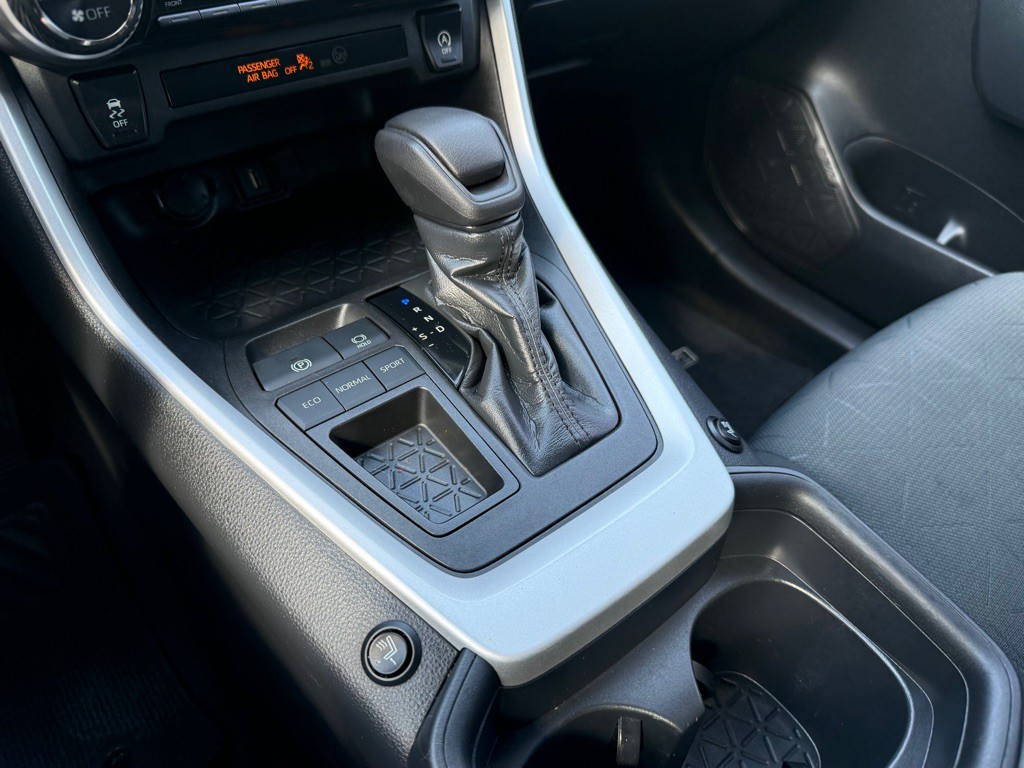 2020 Toyota Rav4 Image 29