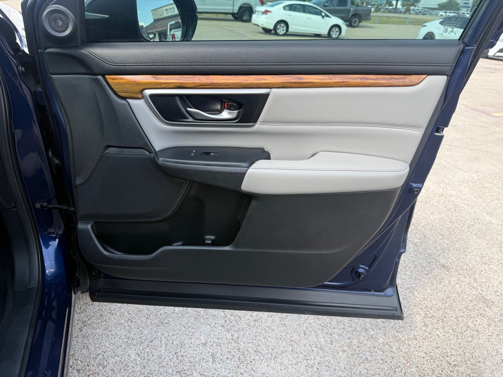 2017 Honda CR-V Image 18