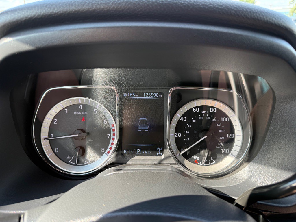 2018 Nissan Titan Image 23